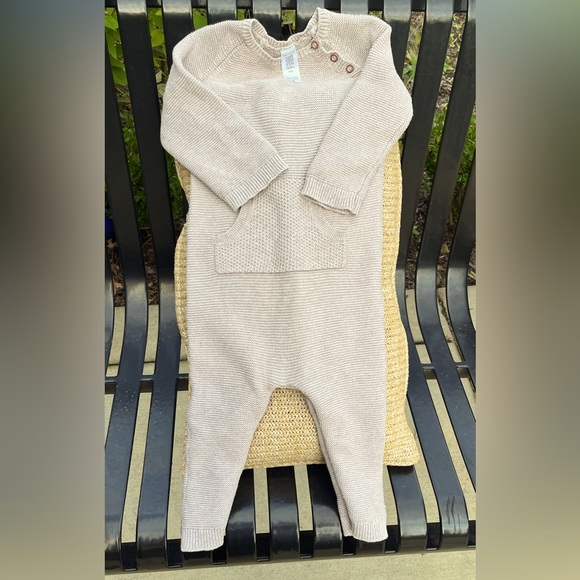 Carter’s Just One Year tan sweater romper 18month Boy - Picture 1 of 1
